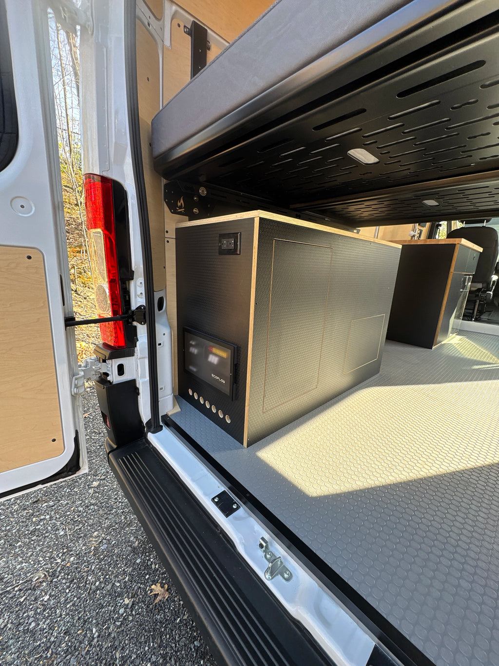 Ecoflow Cabinet - Promaster - 5/10kWh / 136WB & 159WB