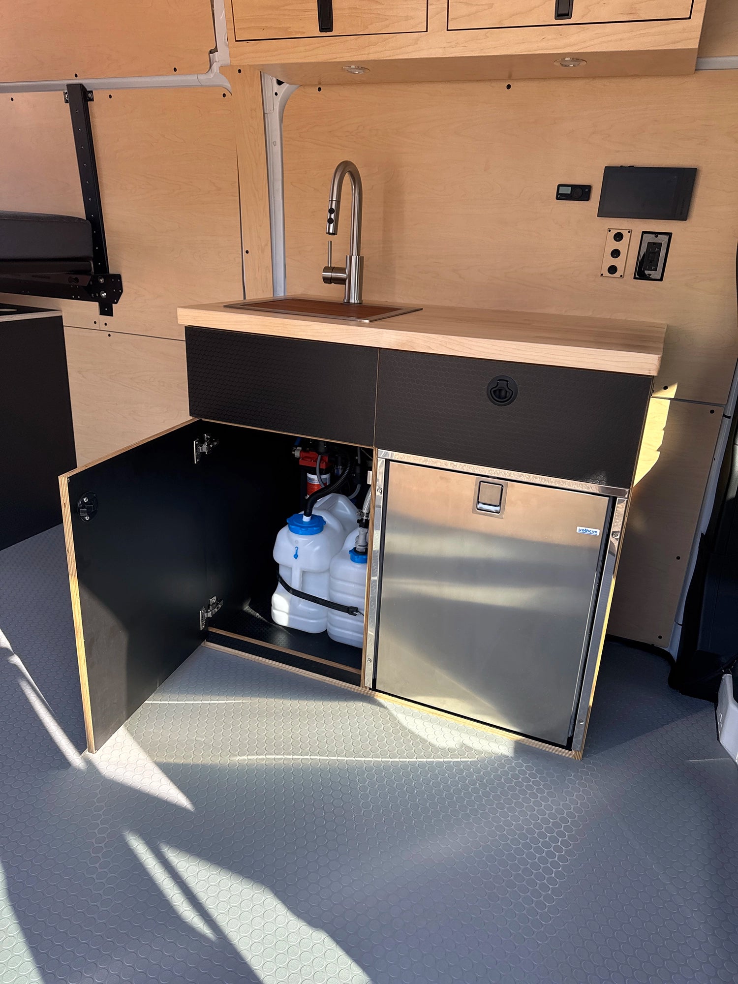 Universal Adventure Galley