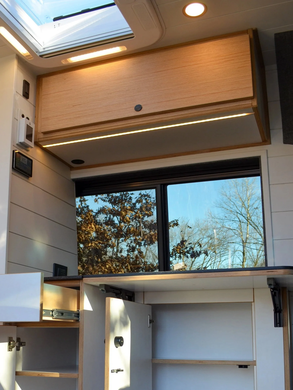 Upper Cabinet Mini - Sprinter