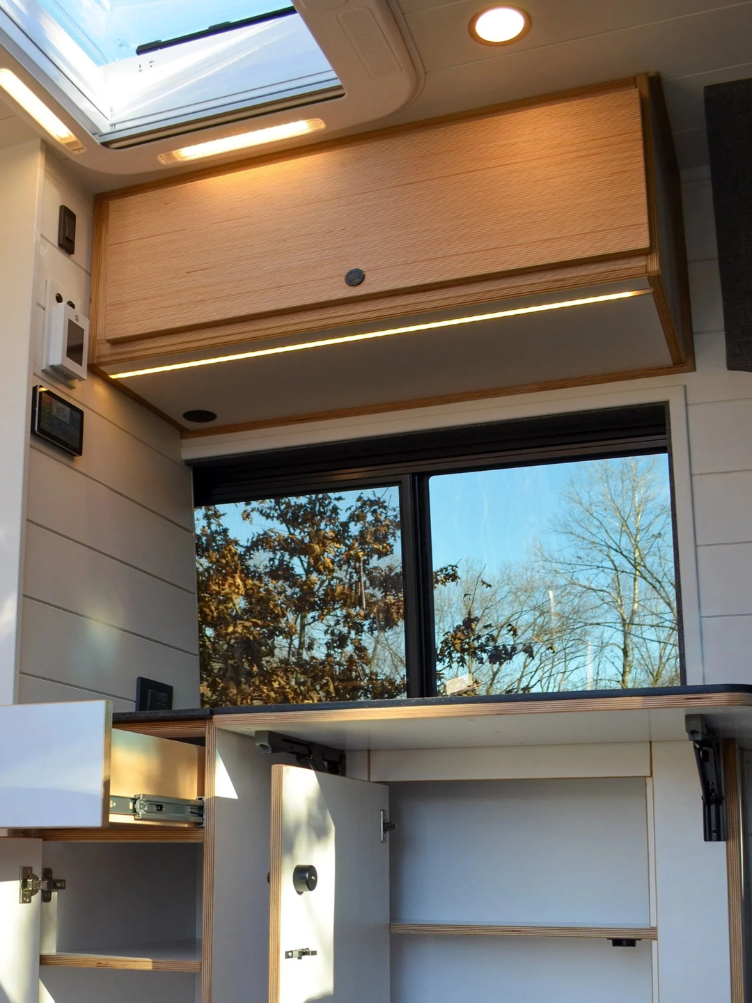 Upper Cabinet Mini
