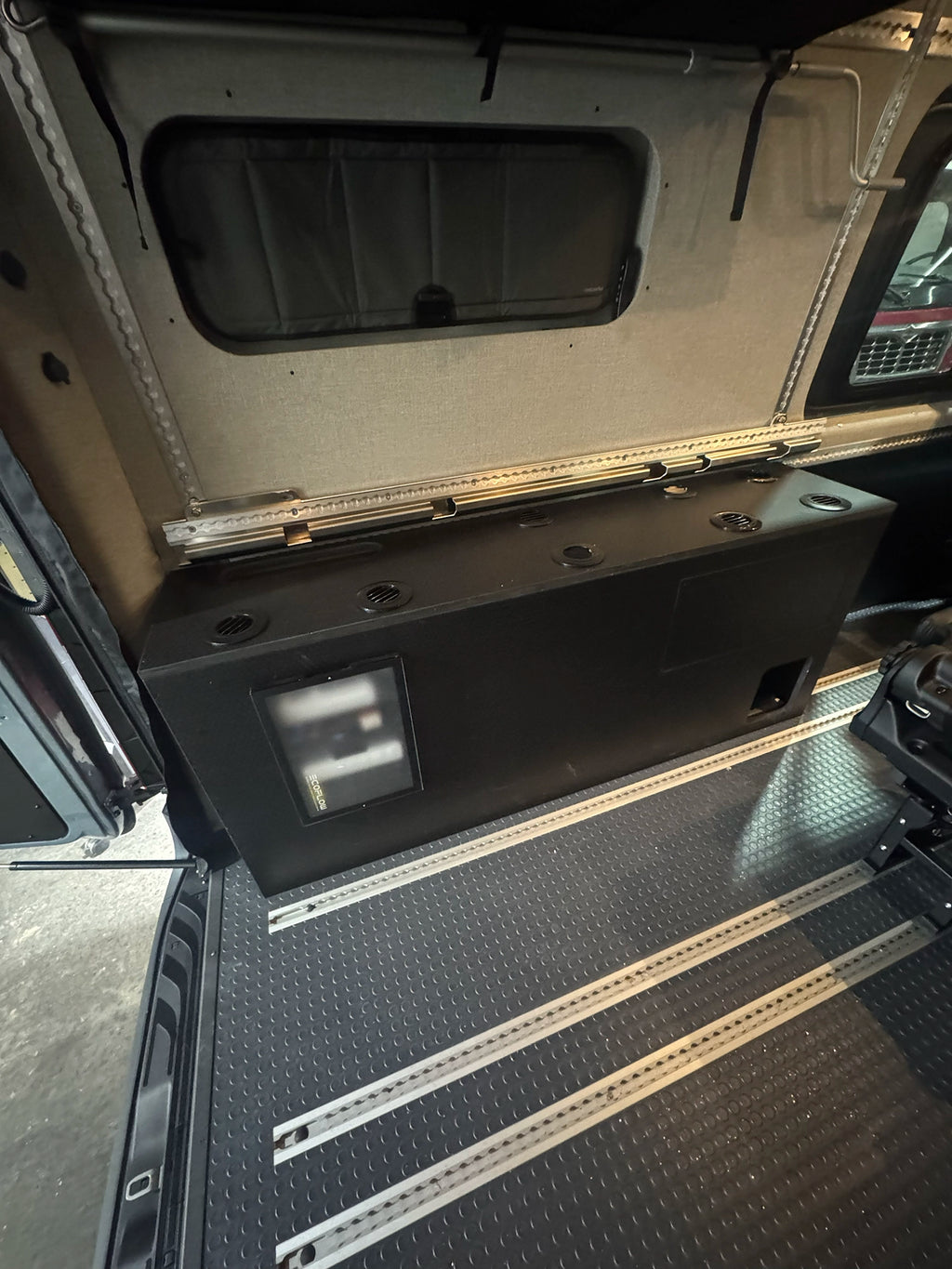 Ecoflow Cabinets - Sprinter - 10kWh / 144 WB