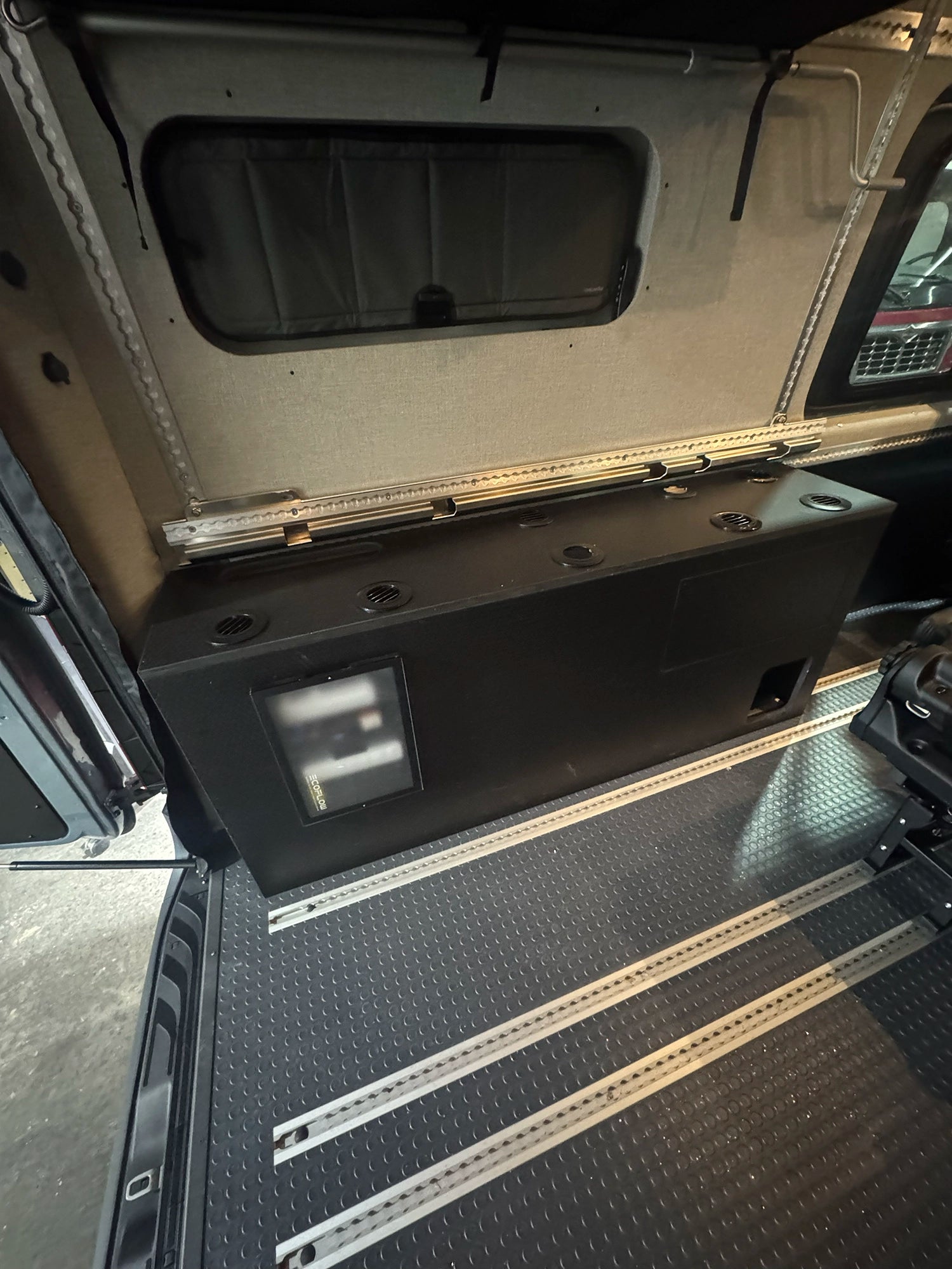 Ecoflow Cabinets - Sprinter - 10kWh / 144 WB