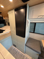 Freeline 90 Cabinet